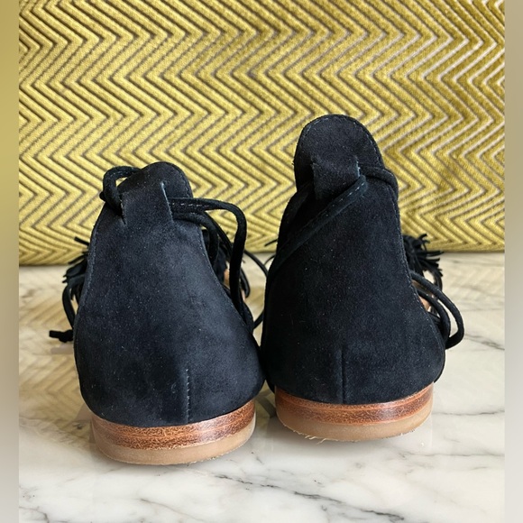 EUC STEVE MADDEN Swizzle Suede Pom Pom Gladiator Sandals Size 7M Black Worn 1x! - Picture 13 of 14